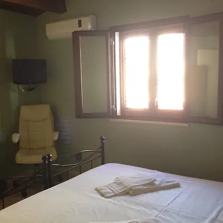 Apartment La Casetta In Centro