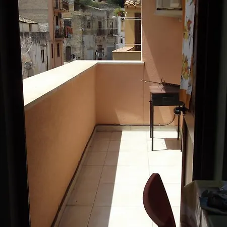 Apartment La Casetta In Centro Castellammare del Golfo